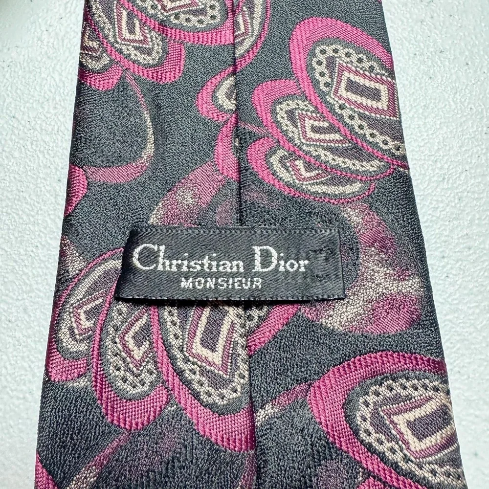 Vintage Christian Dior Tie Mens One Size Red Paisley‎ Silk Monsieur USA 90s